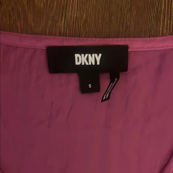 DKNY Women's Magenta Blouse - Picture 5 of 10